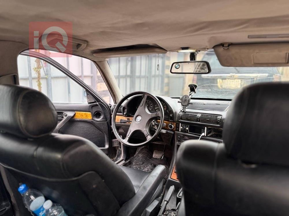 بي ام دبليو الفئة 7